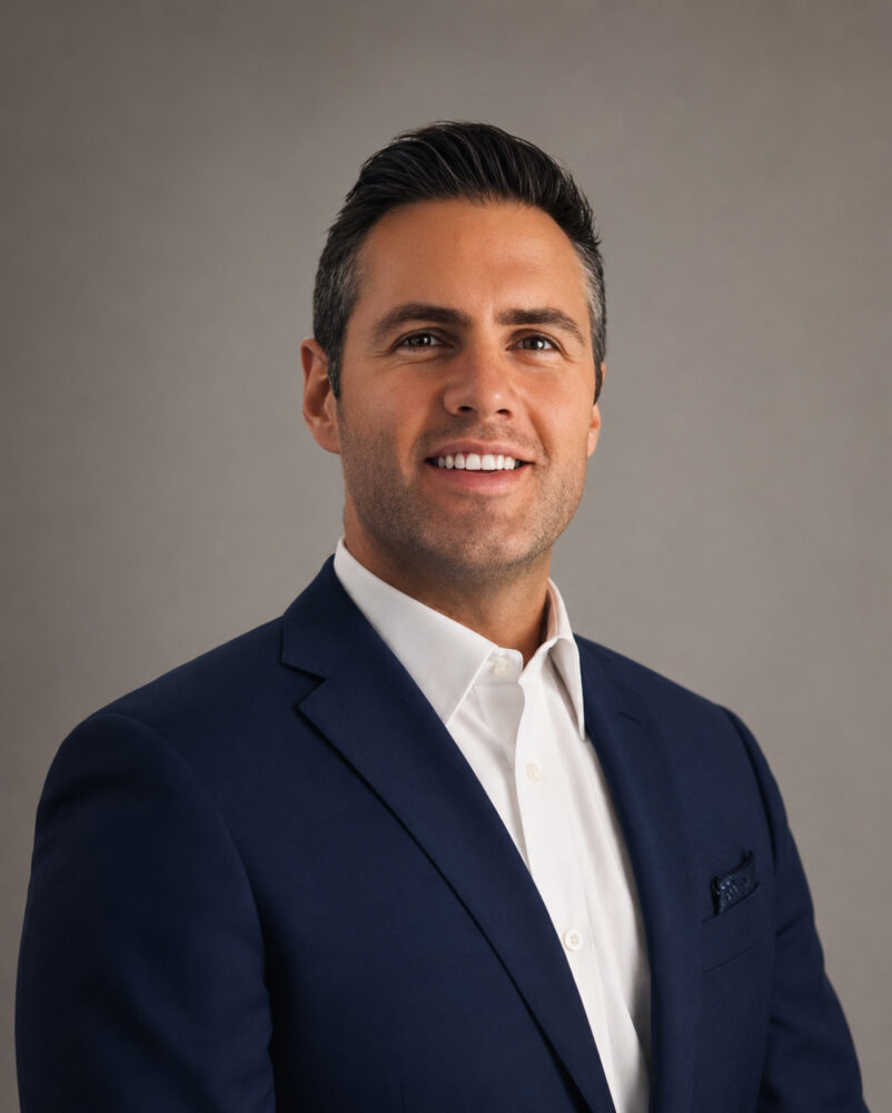 Mr Colm McAlinden - Consultant Opthamologist