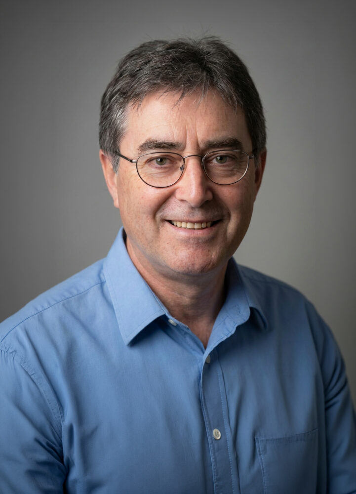 Mr Garry Shuttleworth - Consultant Ophthalmologist