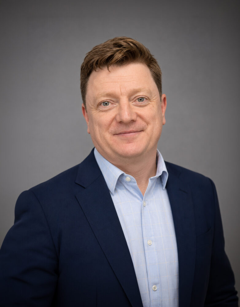 Mr Luke Anderson - Consultant Ophthalmologist