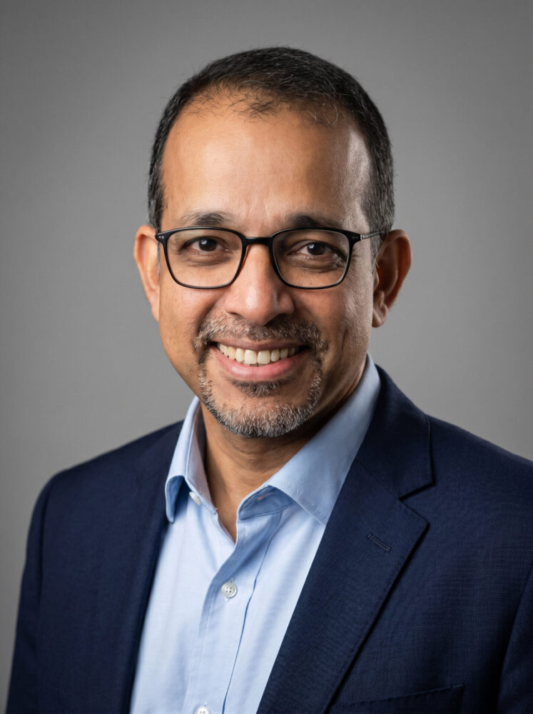 Mr Sankar Ananth - Consultant Oral and Maxillofacial Surgeon