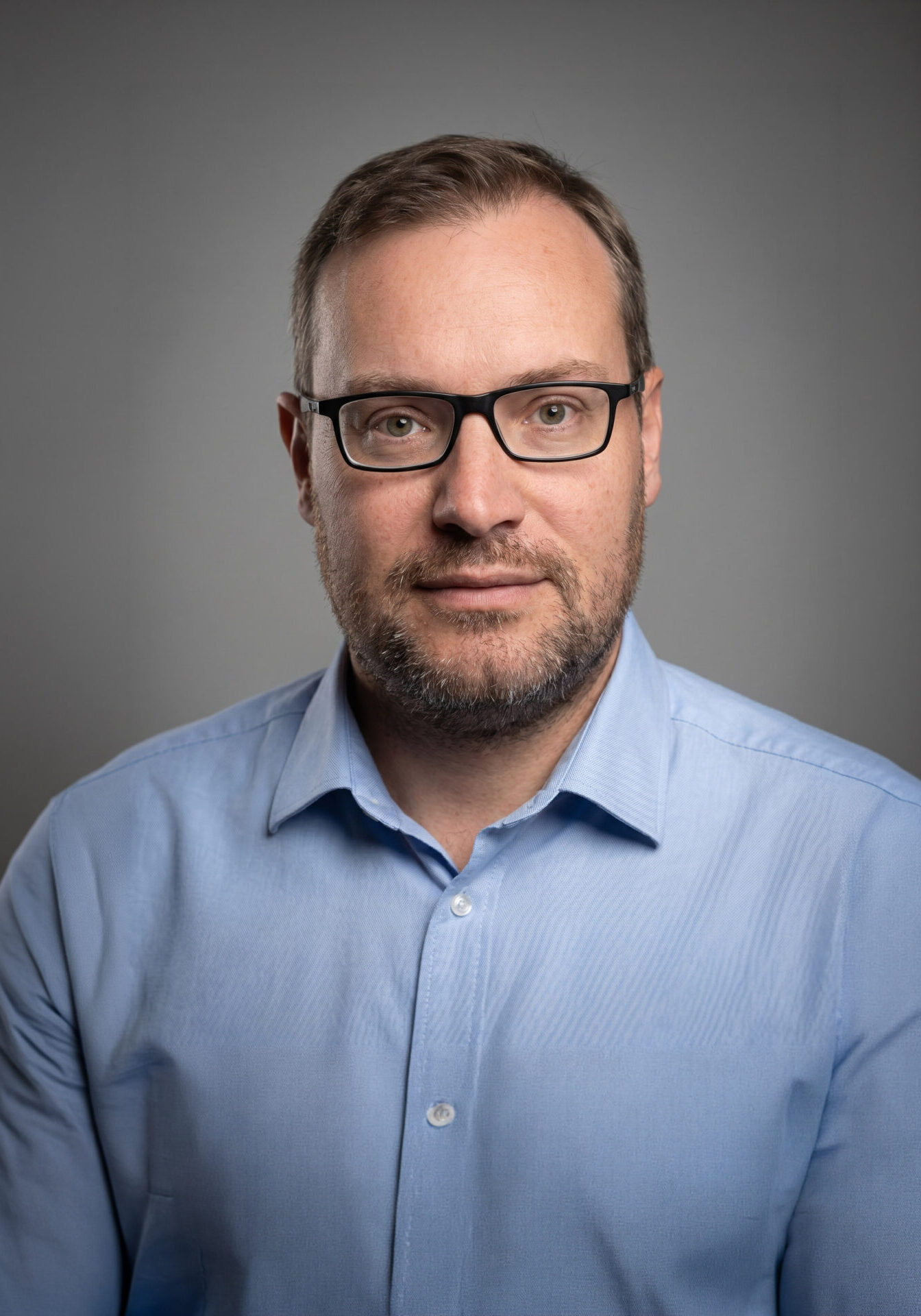 Mr David Janicek - Consultant Ophthalmologist