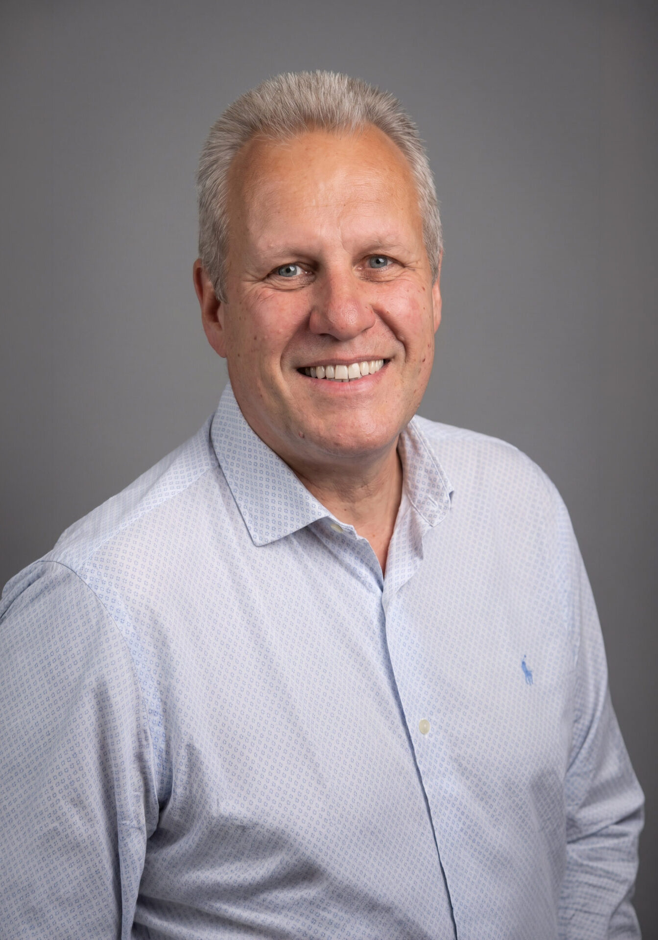 Mr Dougie Russell - Consultant Orthopaedic Hand & Wrist Surgeon