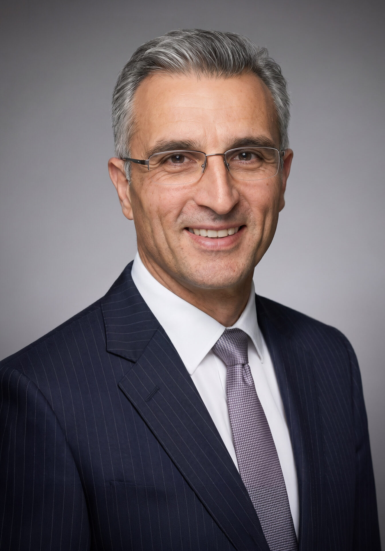 Mr Fred Schreuder - Consultant Plastic Surgeon